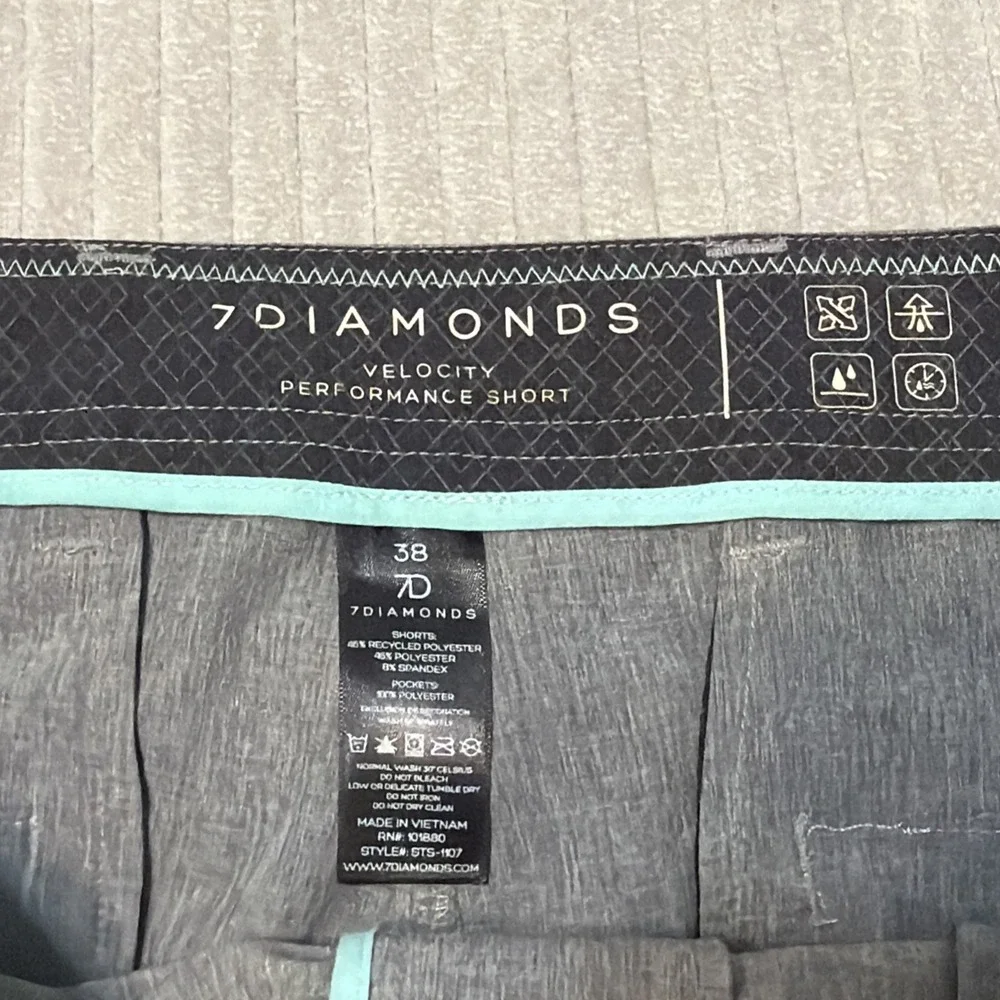 7 Diamonds Shorts Mens 38 Gray Performance Casual Stretch Lightweight Golf